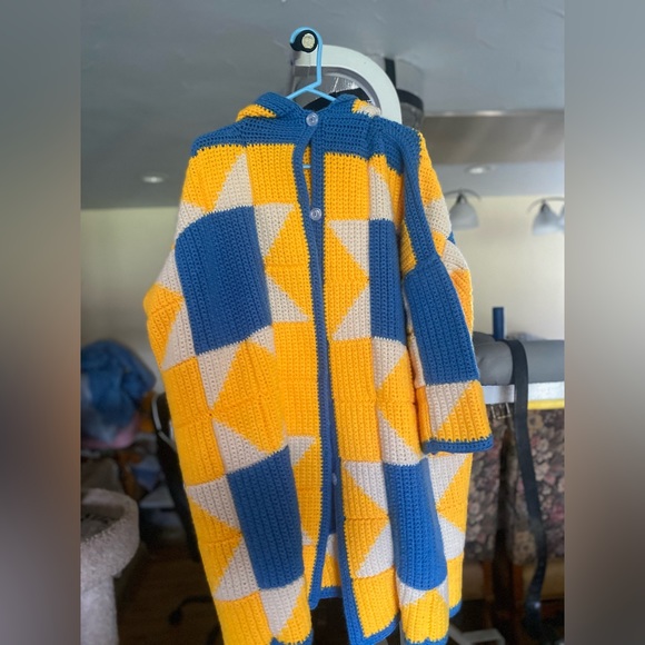 Home made crochet jacket with buttons - Picture 1 of 2